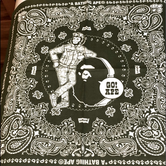 Bape x Levi’s Limited edition Bandana 20” Square